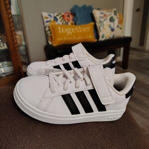 adidas Originals Kids' White and Black Sneakers